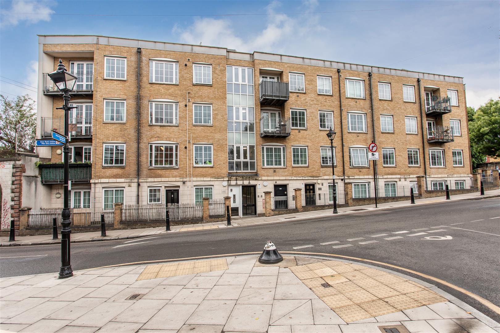 Coborn Road, Mile End